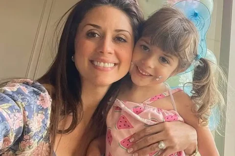 Brasileira mata filha de 4 anos e morre após atirar contra si mesma nos EUA