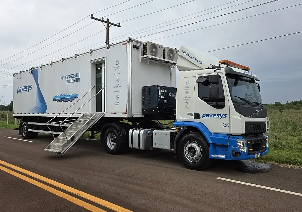 Caminhão com laser e inteligência artificial avalia a estrutura da BR-163 em MS