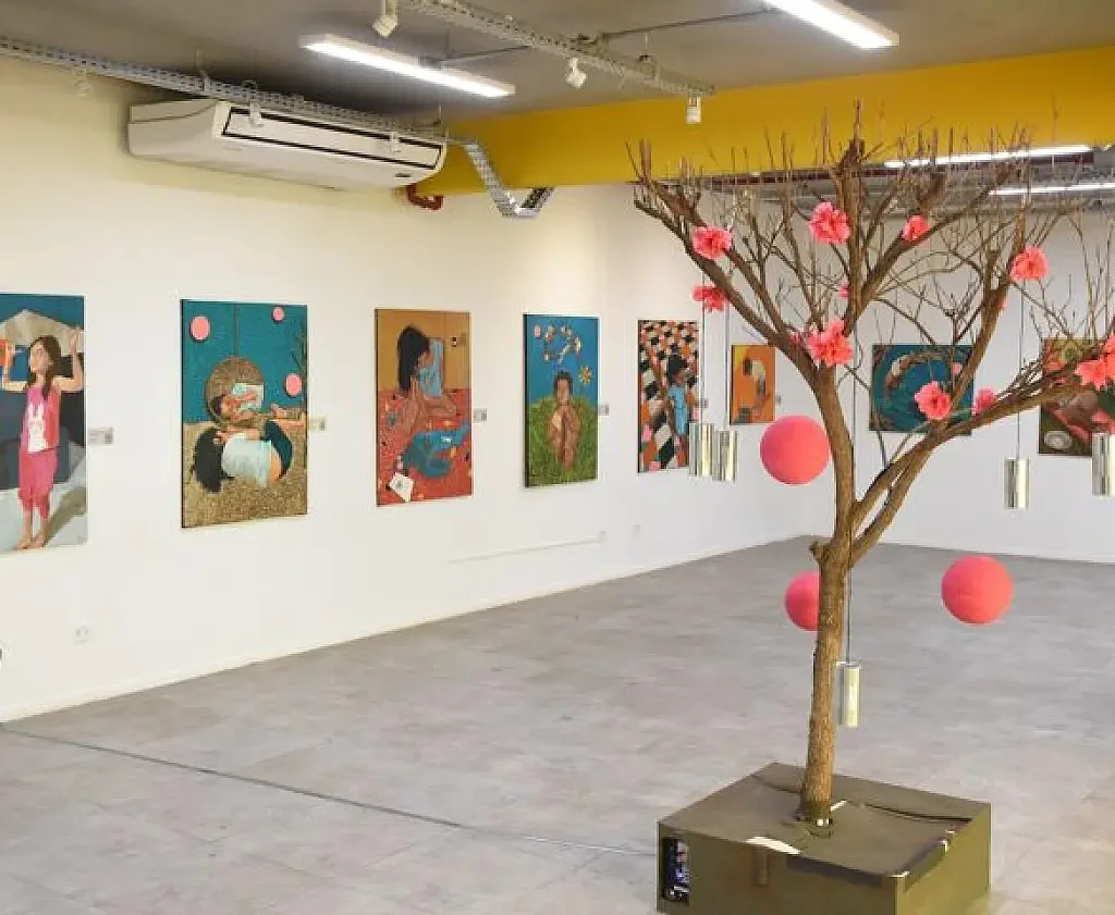 Últimos dias para visitar exposição gratuita sobre infância e memórias na Capital