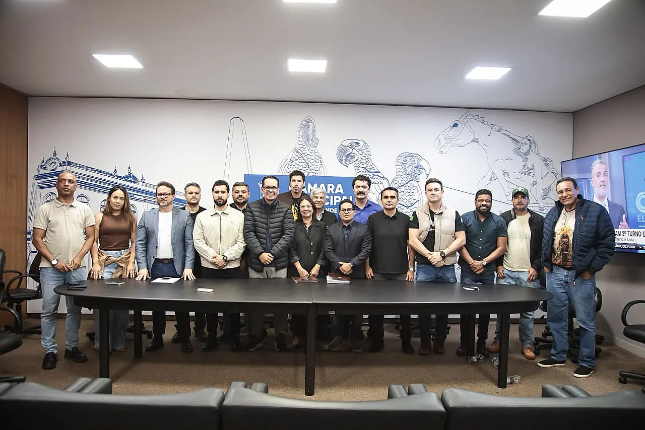 AGORA! Com 24 assinaturas, Câmara avança com pedido de CPI do Tapa-Buracos