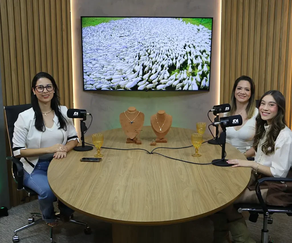 Jovem utiliza recursos da própria previdência para empreender com joias do agro